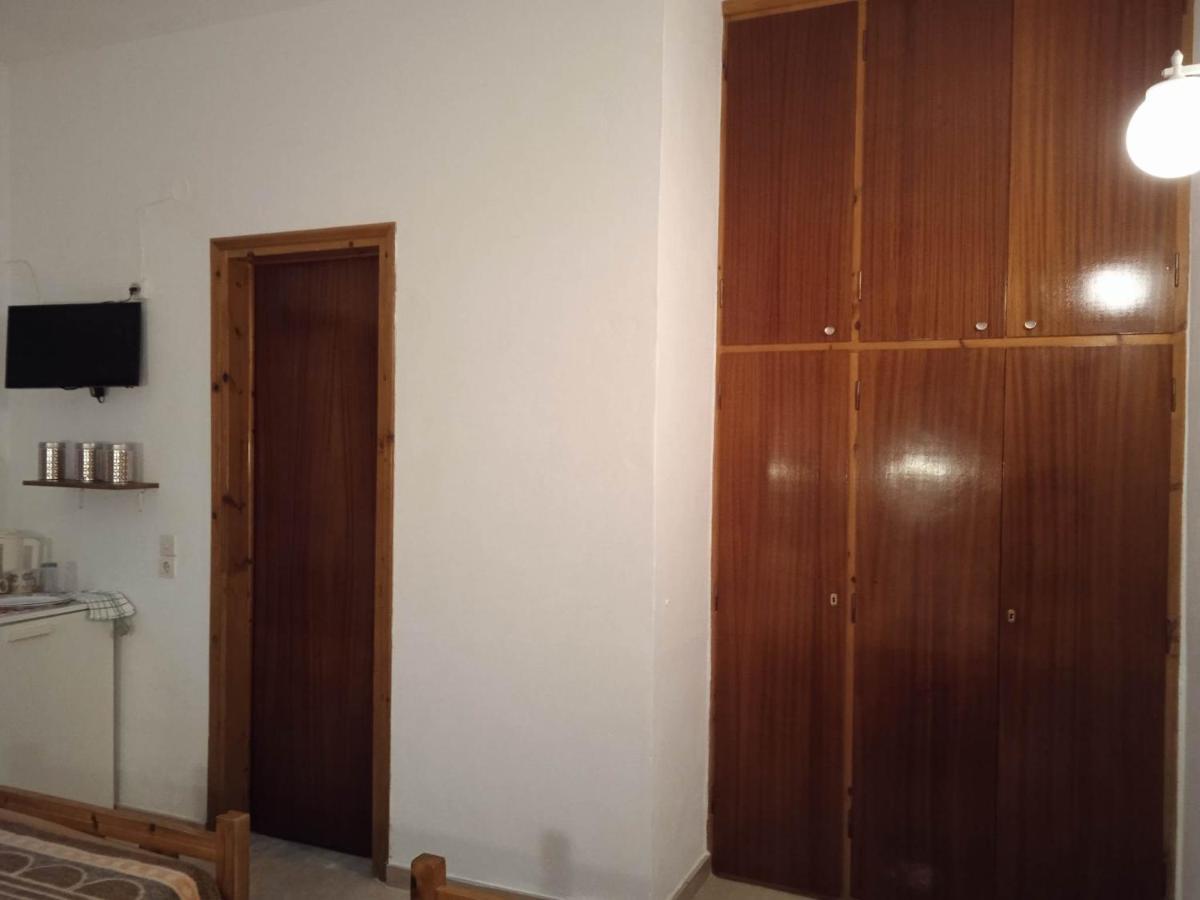 אגיוס גיורגיוס Villa Kaloudis Rooms מראה חיצוני תמונה
